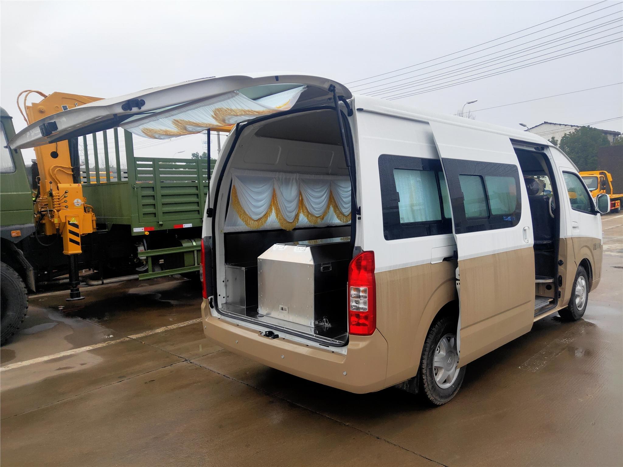 湘潭县骨灰盒运输-安全护送，让思念延续